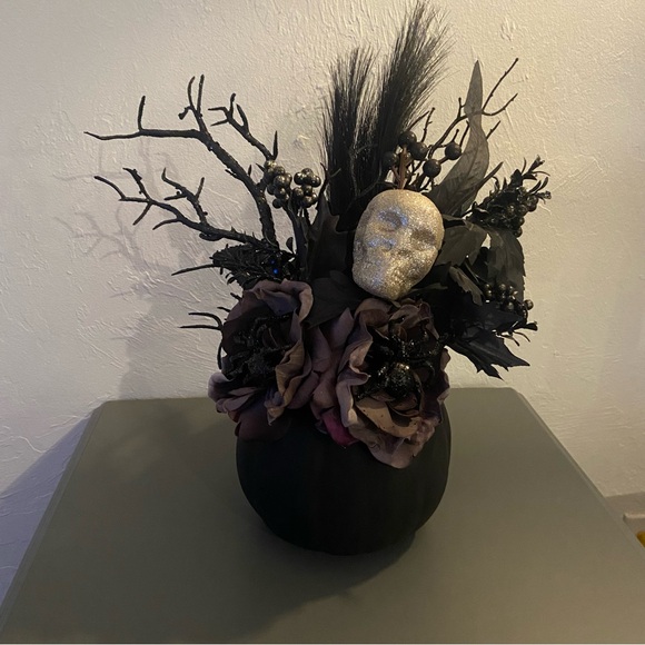 Halloween Spooky Pumpkin Flower Boutique - Picture 12 of 13